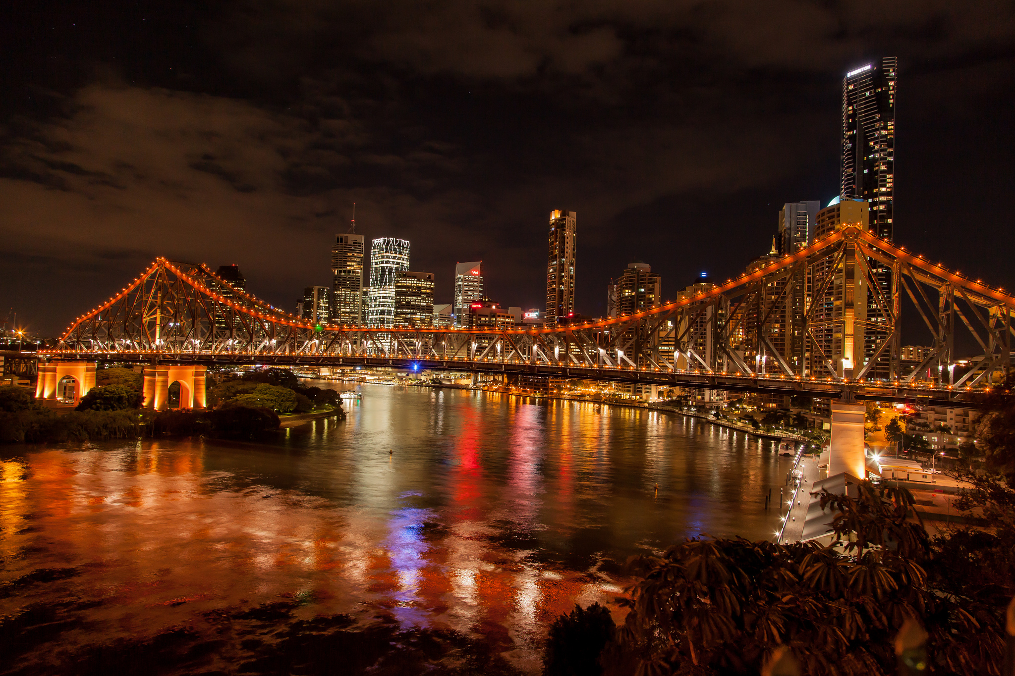 famous tourist attractions in brisbane